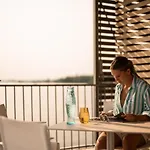 Seehotel Am Kaiserstrand 4* Lochau