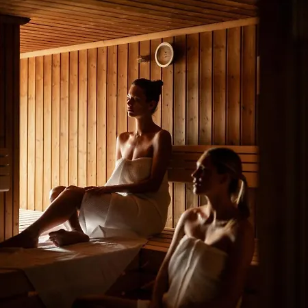 Seehotel Am Kaiserstrand Hotel 4*