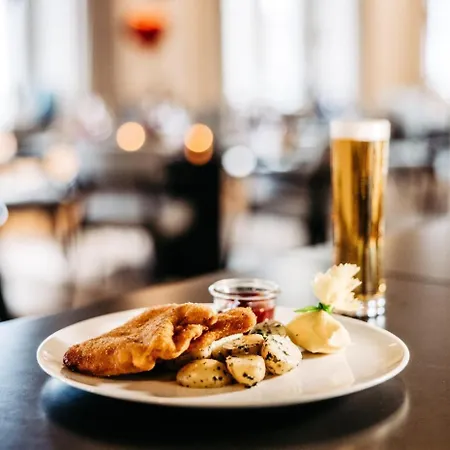 Otel Seehotel Am Kaiserstrand Lochau