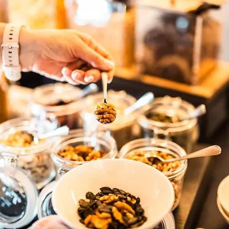 Seehotel Am Kaiserstrand 4*