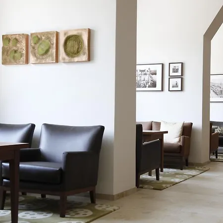 Otel Seehotel Am Kaiserstrand Lochau